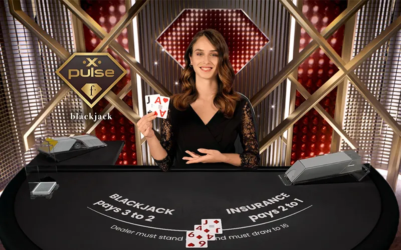 Trò chơi Blackjack, mục tiêu đạt 21 điểm mà không bị vượt quáNgười chơi và người chia bài trong trò chơi Blackjack
