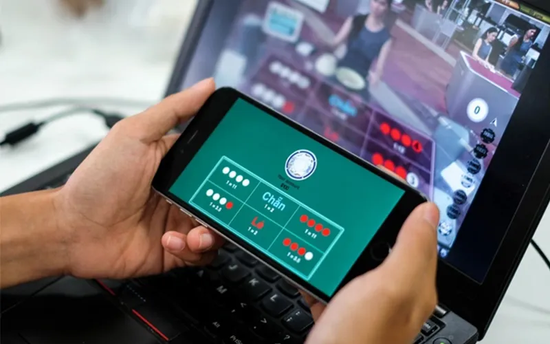 Giao diện chơi xóc đĩa online 3D trực tiếp trên điện thoạiBàn cược xóc đĩa online 3D trên di động